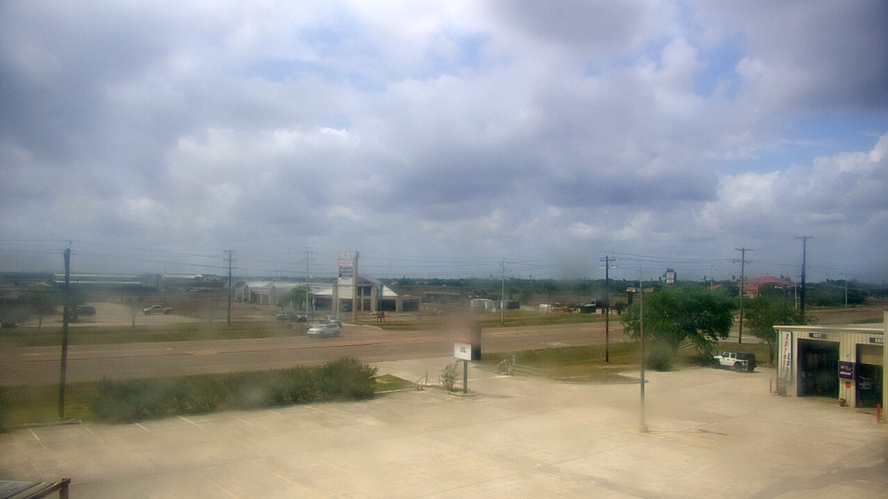 Thumbnail for current weather camera view from AOC Auto Parts in Corpus Christi, Texas
