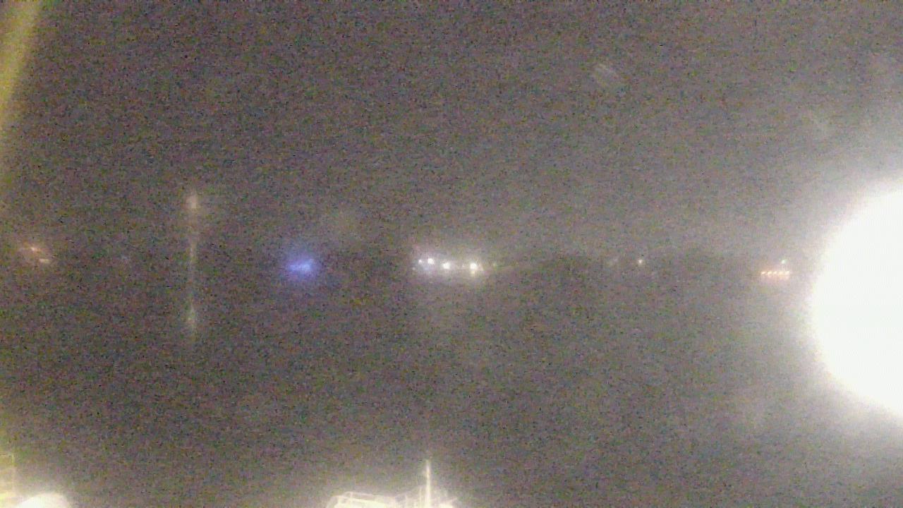 Thumbnail for current weather camera view from SBPG Port Ship Service Arabi in Arabi, Louisiana