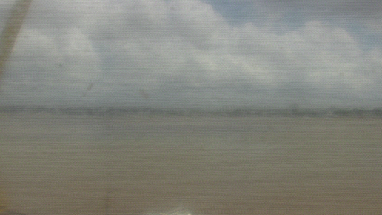 Thumbnail for current weather camera view from SBPG Port Ship Service Arabi in Arabi, Louisiana