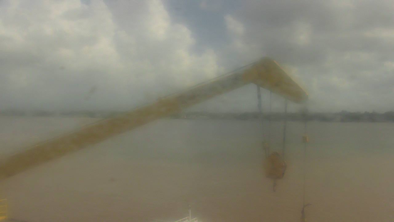 Thumbnail for current weather camera view from SBPG Port Ship Service Arabi in Arabi, Louisiana