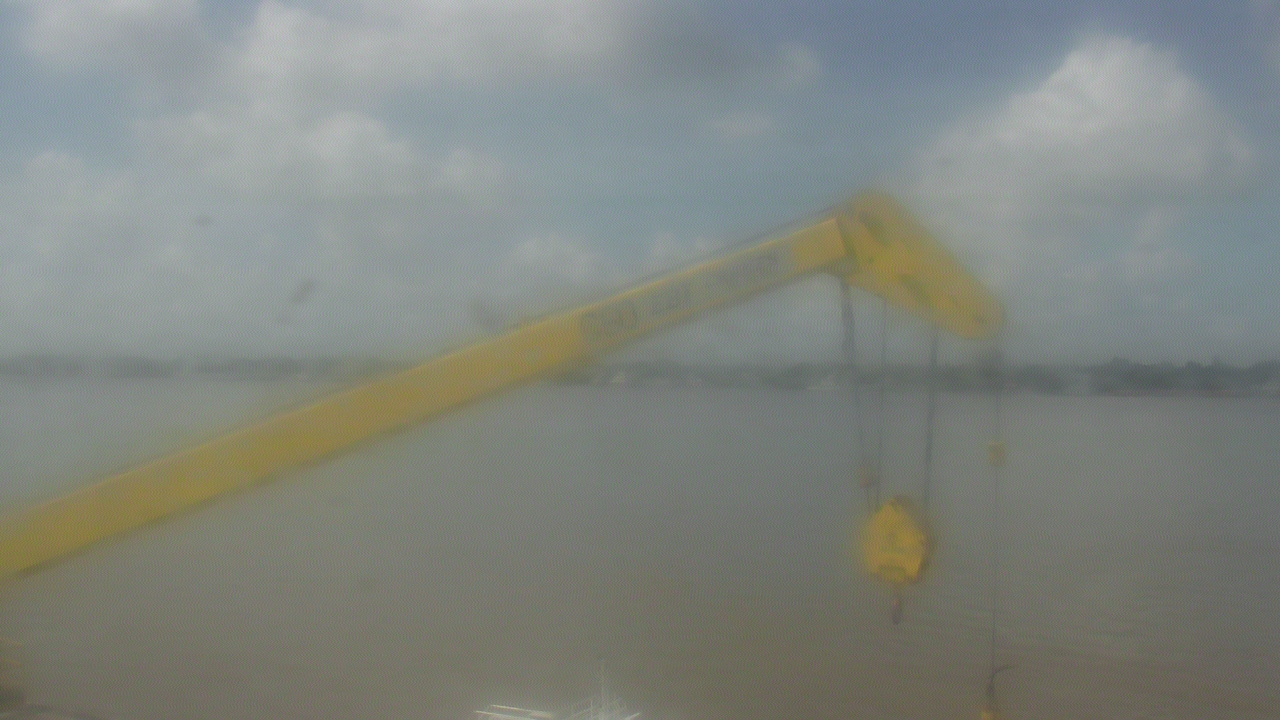Thumbnail for current weather camera view from SBPG Port Ship Service Arabi in Arabi, Louisiana