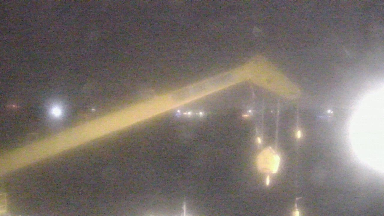 Thumbnail for current weather camera view from SBPG Port Ship Service Arabi in Arabi, Louisiana
