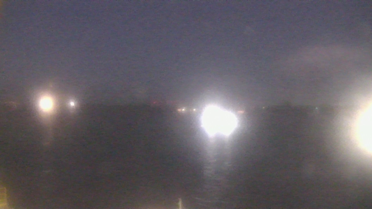 Thumbnail for current weather camera view from SBPG Port Ship Service Arabi in Arabi, Louisiana