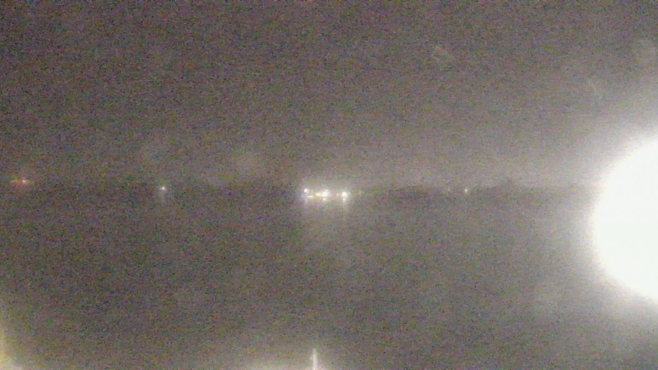 Thumbnail for current weather camera view from SBPG Port Ship Service Arabi in Arabi, Louisiana