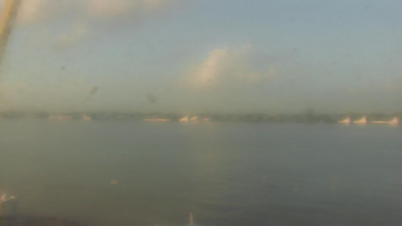 Thumbnail for current weather camera view from SBPG Port Ship Service Arabi in Arabi, Louisiana