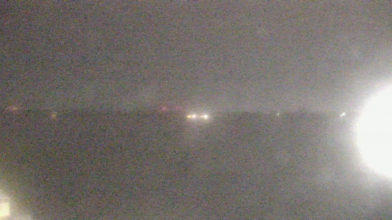 Thumbnail for current weather camera view from SBPG Port Ship Service Arabi in Arabi, Louisiana