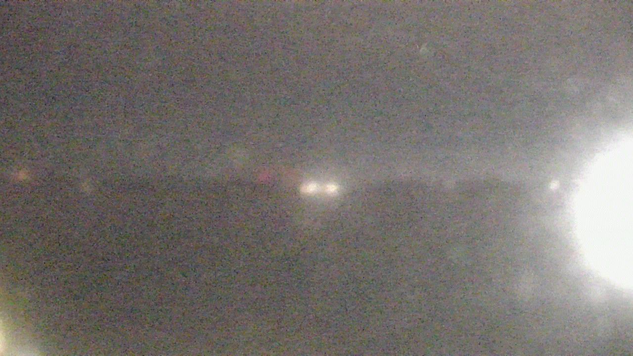 Thumbnail for current weather camera view from SBPG Port Ship Service Arabi in Arabi, Louisiana