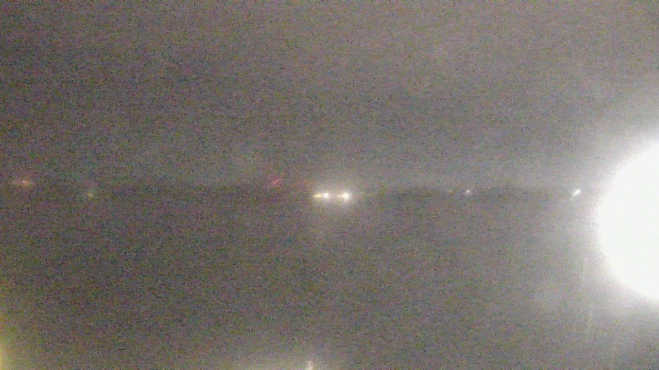 Thumbnail for current weather camera view from SBPG Port Ship Service Arabi in Arabi, Louisiana