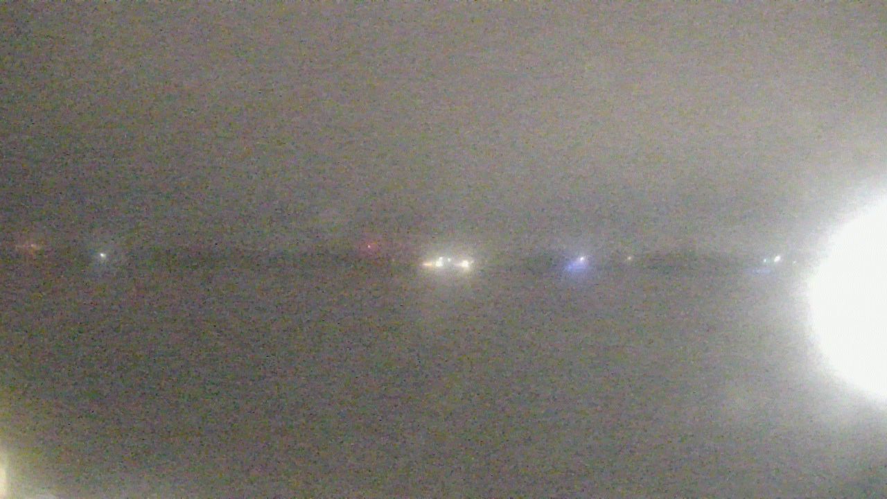 Thumbnail for current weather camera view from SBPG Port Ship Service Arabi in Arabi, Louisiana