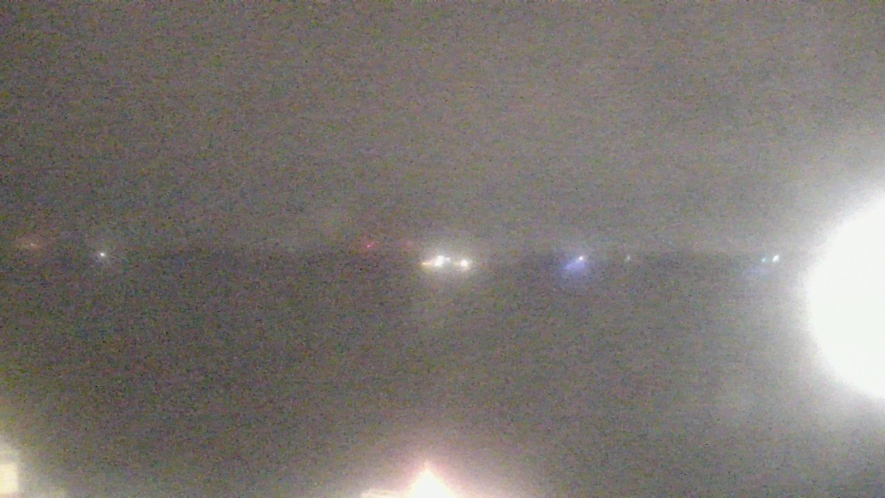Thumbnail for current weather camera view from SBPG Port Ship Service Arabi in Arabi, Louisiana