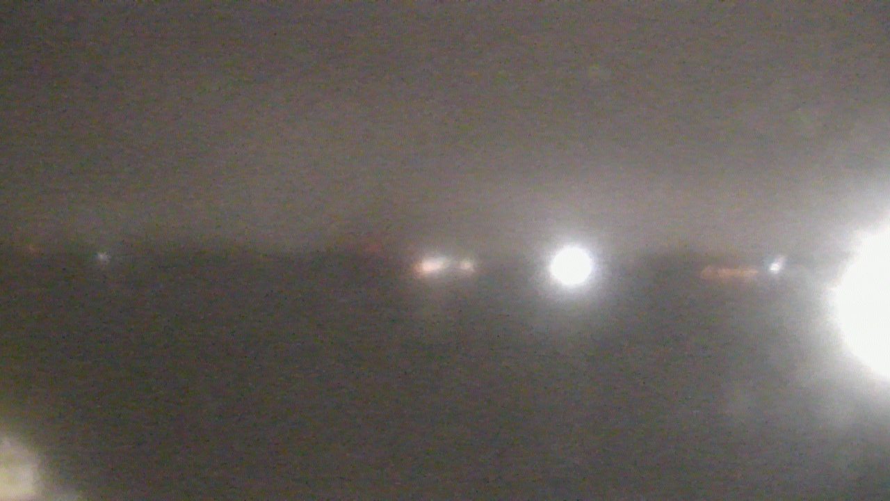 Thumbnail for current weather camera view from SBPG Port Ship Service Arabi in Arabi, Louisiana