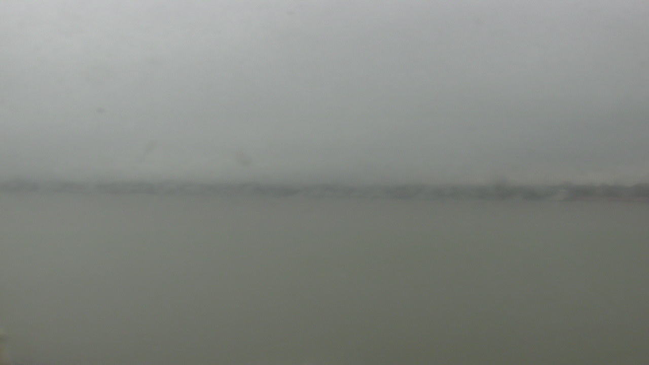 Thumbnail for current weather camera view from SBPG Port Ship Service Arabi in Arabi, Louisiana