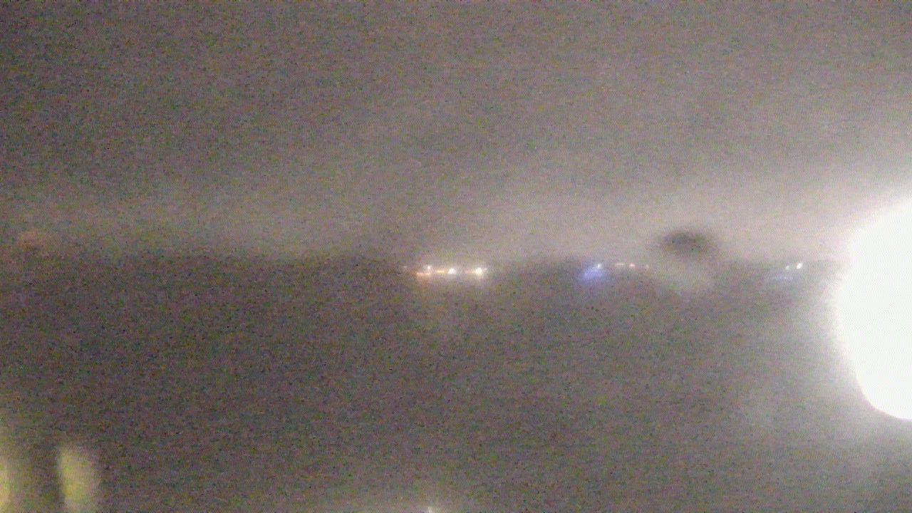 Thumbnail for current weather camera view from SBPG Port Ship Service Arabi in Arabi, Louisiana