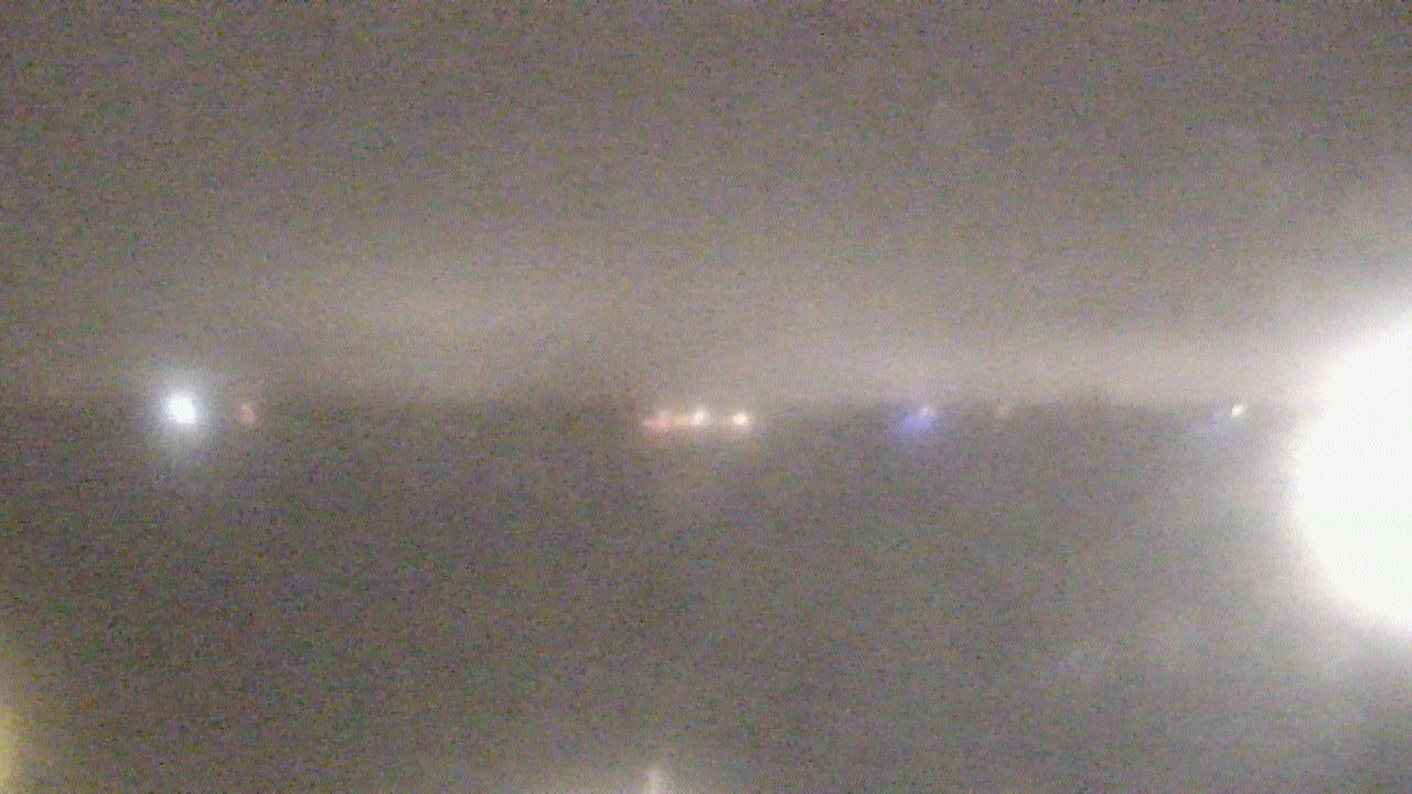 Thumbnail for current weather camera view from SBPG Port Ship Service Arabi in Arabi, Louisiana