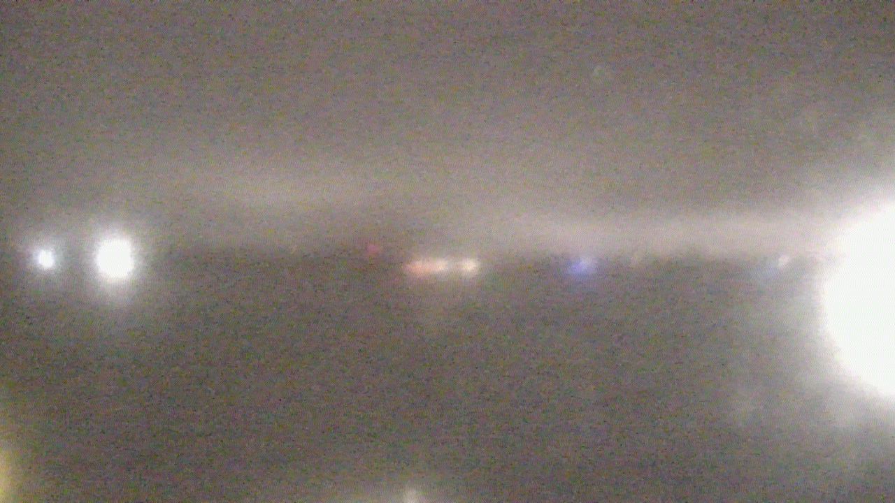 Thumbnail for current weather camera view from SBPG Port Ship Service Arabi in Arabi, Louisiana