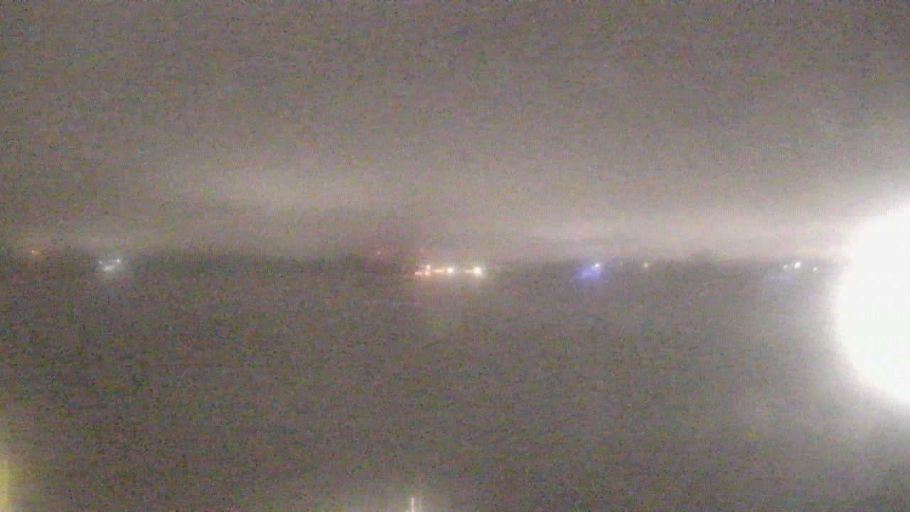 Thumbnail for current weather camera view from SBPG Port Ship Service Arabi in Arabi, Louisiana