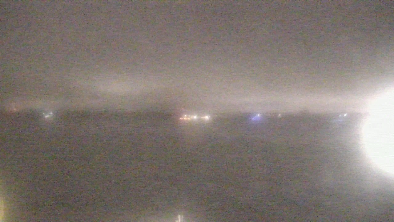 Thumbnail for current weather camera view from SBPG Port Ship Service Arabi in Arabi, Louisiana