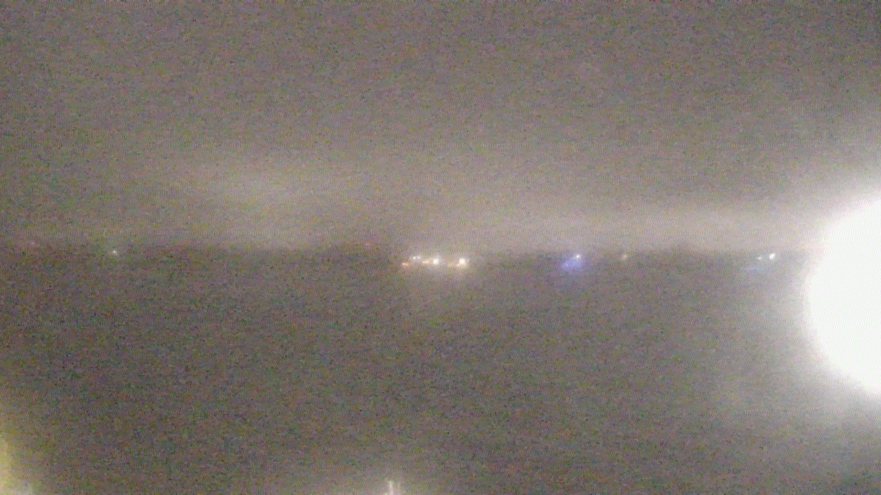 Thumbnail for current weather camera view from SBPG Port Ship Service Arabi in Arabi, Louisiana