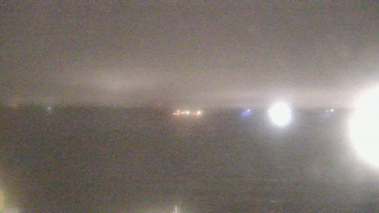 Thumbnail for current weather camera view from SBPG Port Ship Service Arabi in Arabi, Louisiana