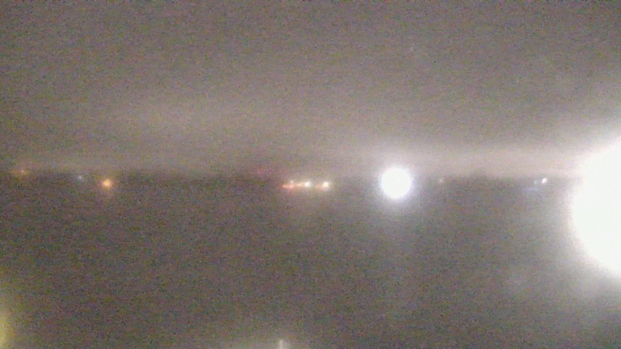 Thumbnail for current weather camera view from SBPG Port Ship Service Arabi in Arabi, Louisiana