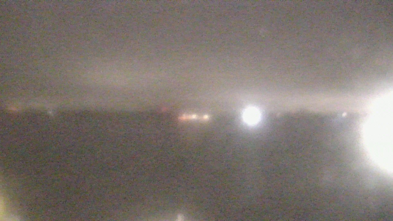 Thumbnail for current weather camera view from SBPG Port Ship Service Arabi in Arabi, Louisiana