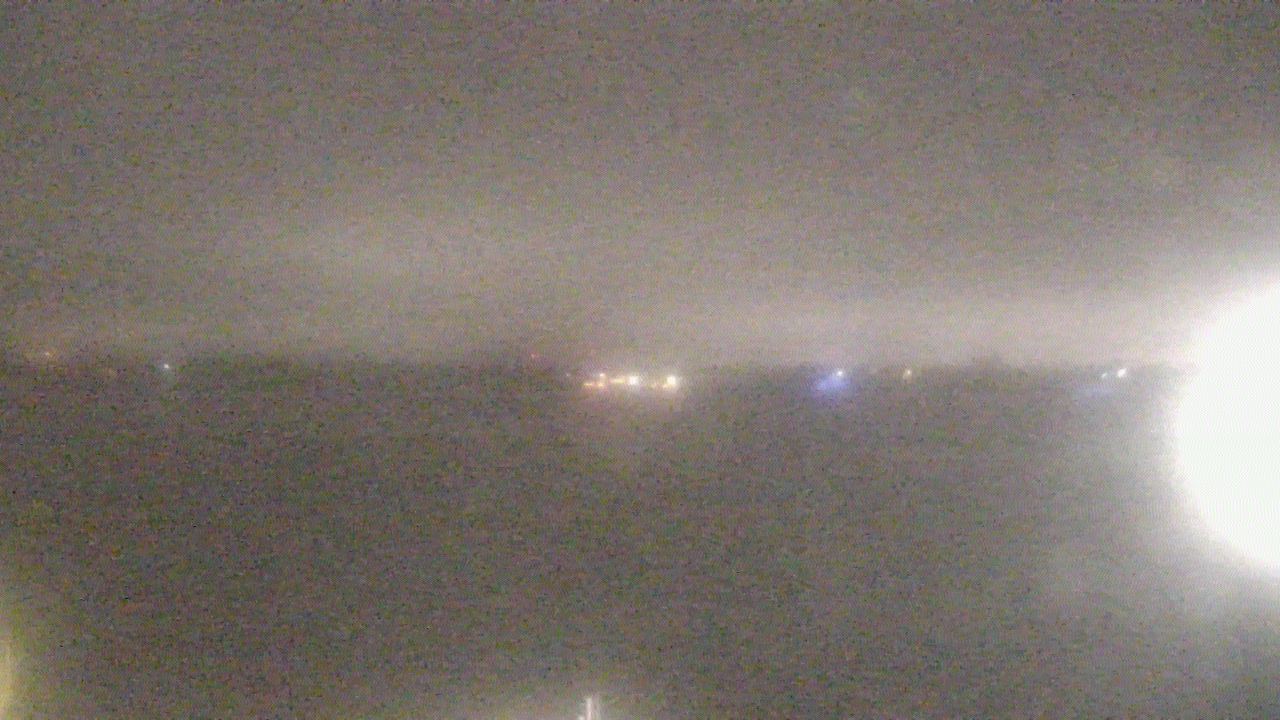 Thumbnail for current weather camera view from SBPG Port Ship Service Arabi in Arabi, Louisiana