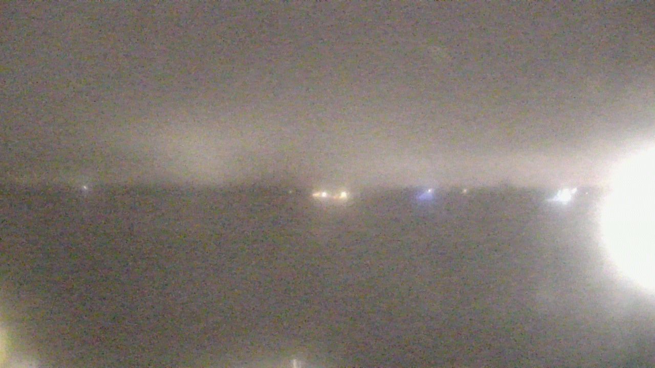 Thumbnail for current weather camera view from SBPG Port Ship Service Arabi in Arabi, Louisiana