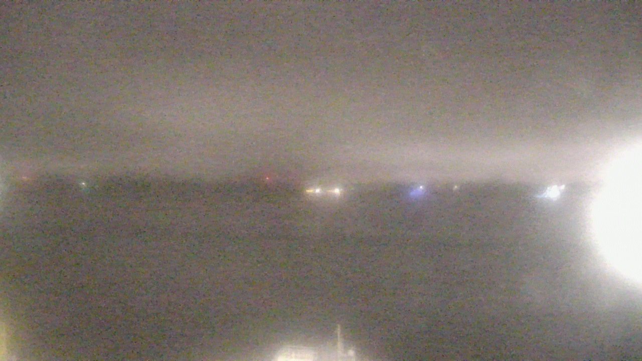 Thumbnail for current weather camera view from SBPG Port Ship Service Arabi in Arabi, Louisiana