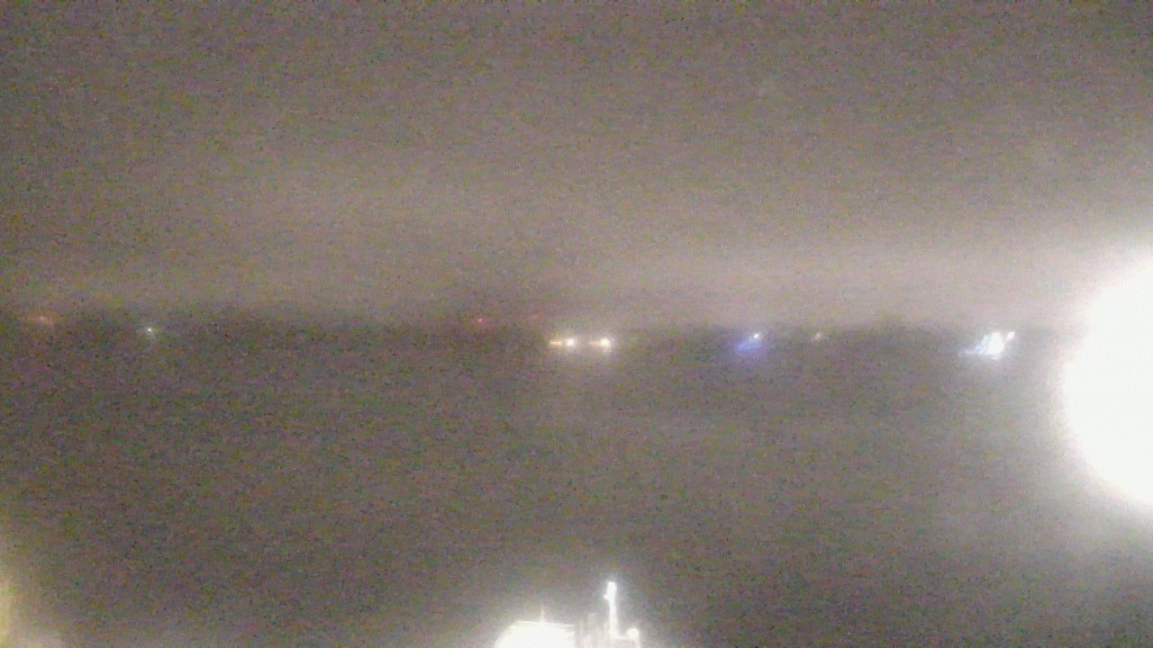 Thumbnail for current weather camera view from SBPG Port Ship Service Arabi in Arabi, Louisiana