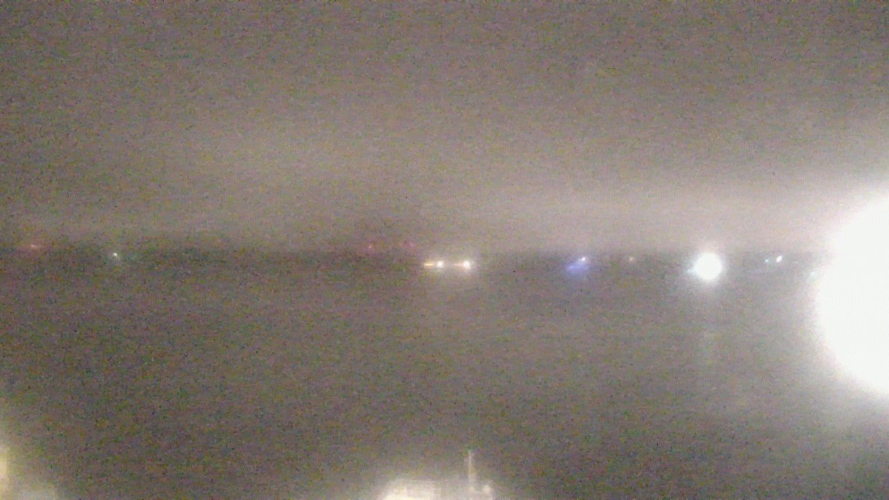 Thumbnail for current weather camera view from SBPG Port Ship Service Arabi in Arabi, Louisiana