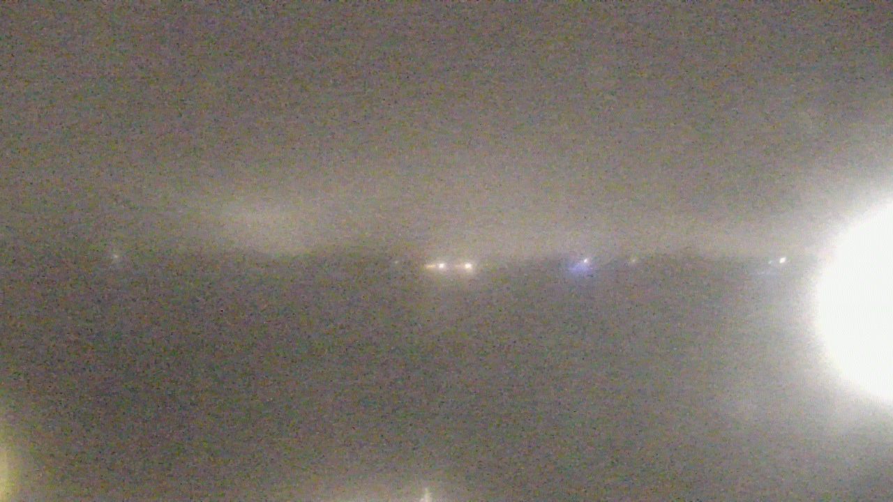 Thumbnail for current weather camera view from SBPG Port Ship Service Arabi in Arabi, Louisiana