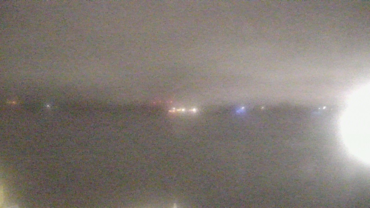 Thumbnail for current weather camera view from SBPG Port Ship Service Arabi in Arabi, Louisiana