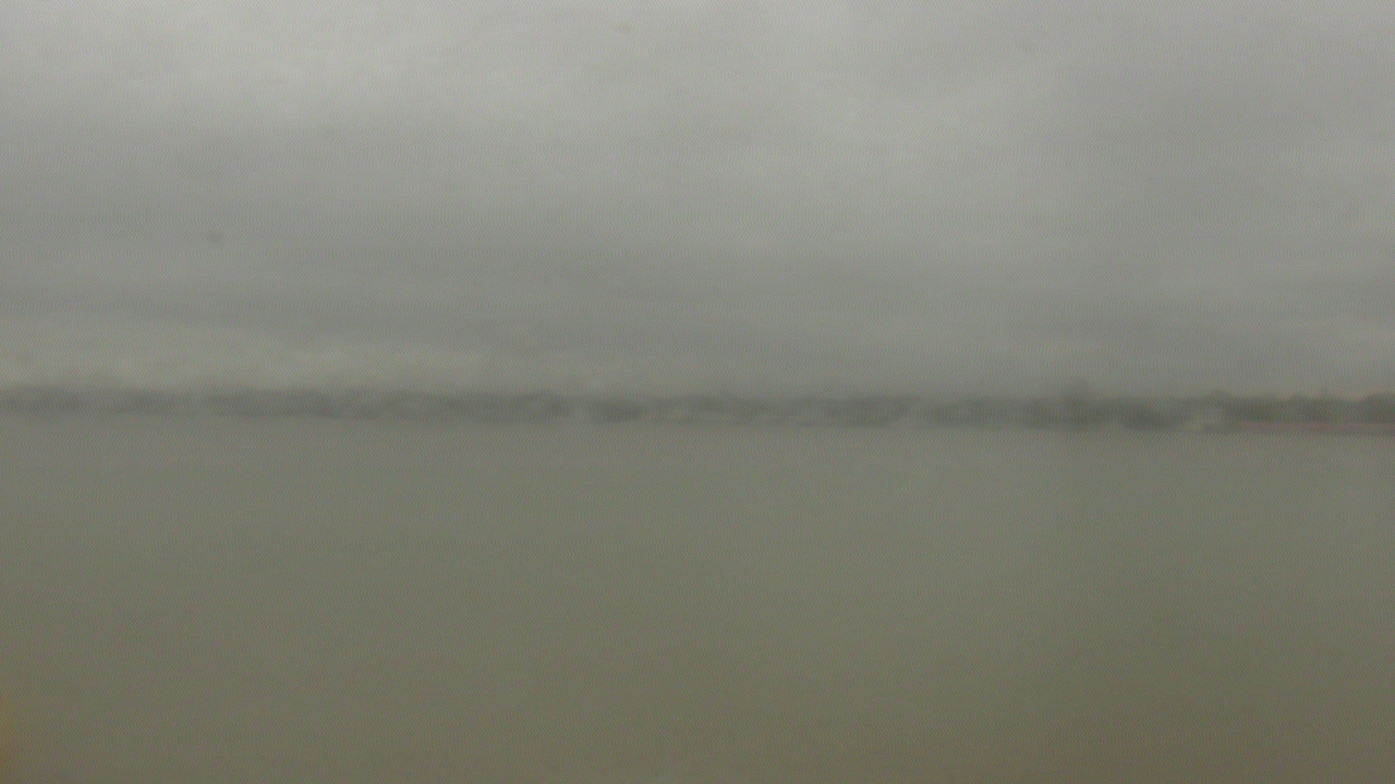 Thumbnail for current weather camera view from SBPG Port Ship Service Arabi in Arabi, Louisiana