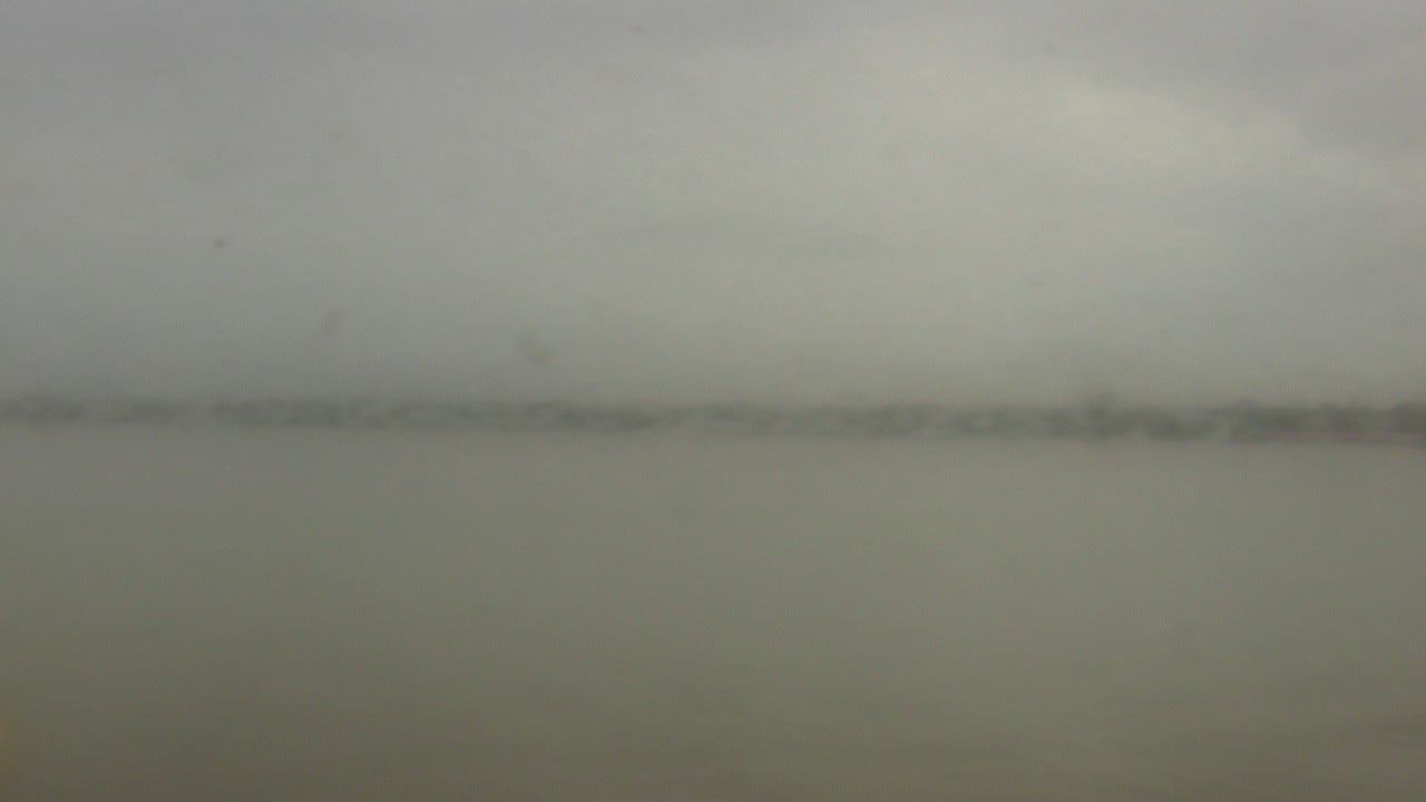 Thumbnail for current weather camera view from SBPG Port Ship Service Arabi in Arabi, Louisiana