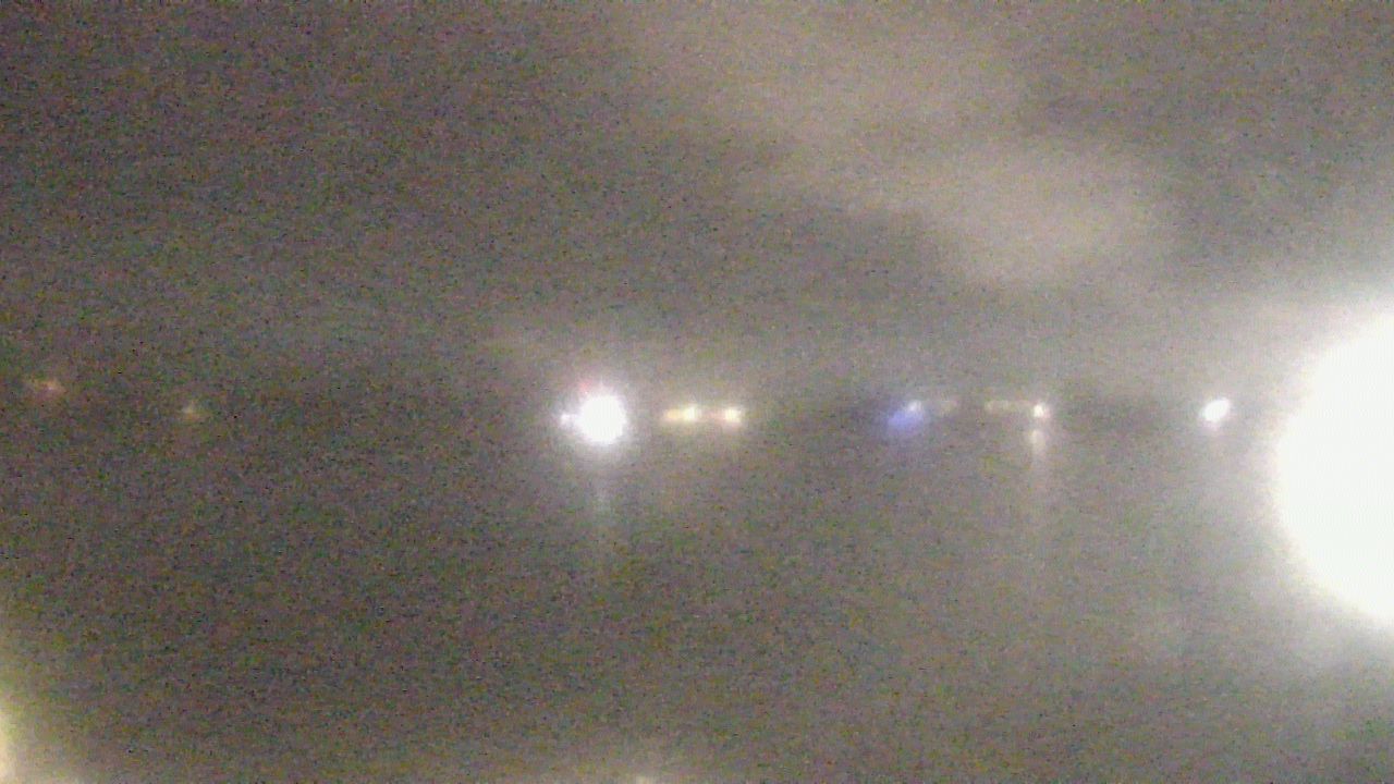 Thumbnail for current weather camera view from SBPG Port Ship Service Arabi in Arabi, Louisiana