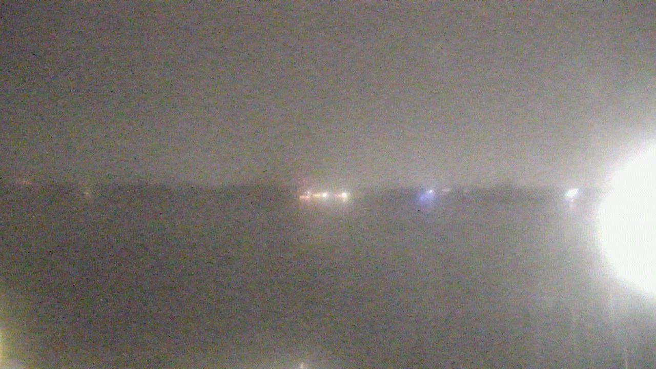 Thumbnail for current weather camera view from SBPG Port Ship Service Arabi in Arabi, Louisiana