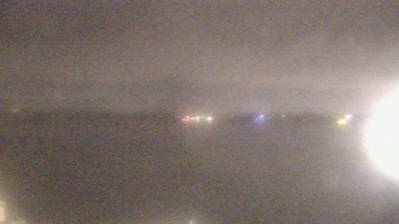 Thumbnail for current weather camera view from SBPG Port Ship Service Arabi in Arabi, Louisiana