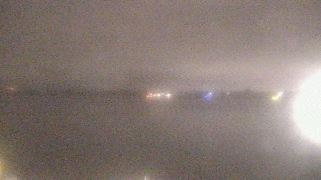 Thumbnail for current weather camera view from SBPG Port Ship Service Arabi in Arabi, Louisiana