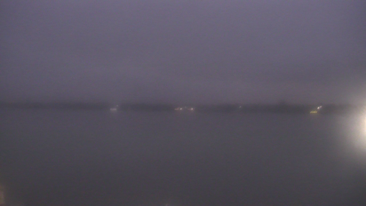 Thumbnail for current weather camera view from SBPG Port Ship Service Arabi in Arabi, Louisiana
