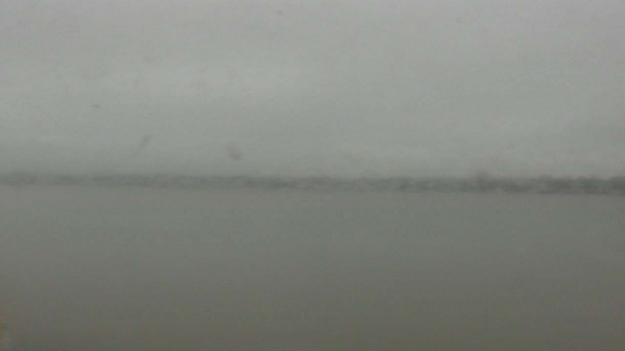 Thumbnail for current weather camera view from SBPG Port Ship Service Arabi in Arabi, Louisiana