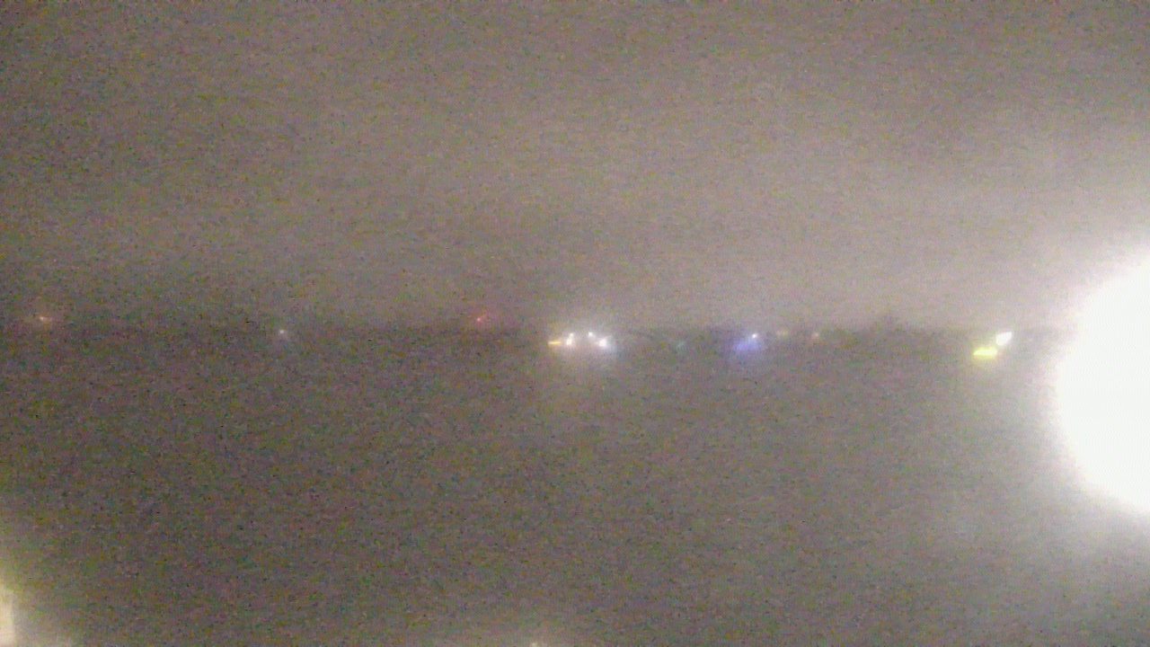 Thumbnail for current weather camera view from SBPG Port Ship Service Arabi in Arabi, Louisiana