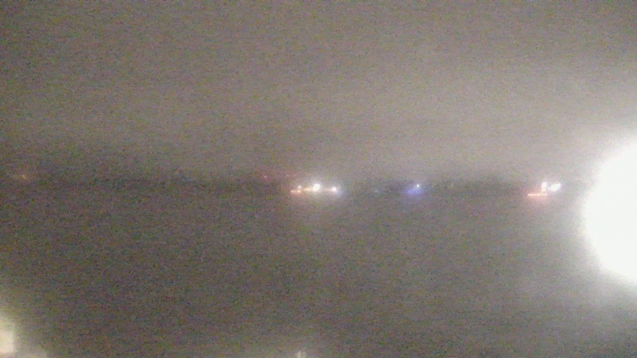 Thumbnail for current weather camera view from SBPG Port Ship Service Arabi in Arabi, Louisiana
