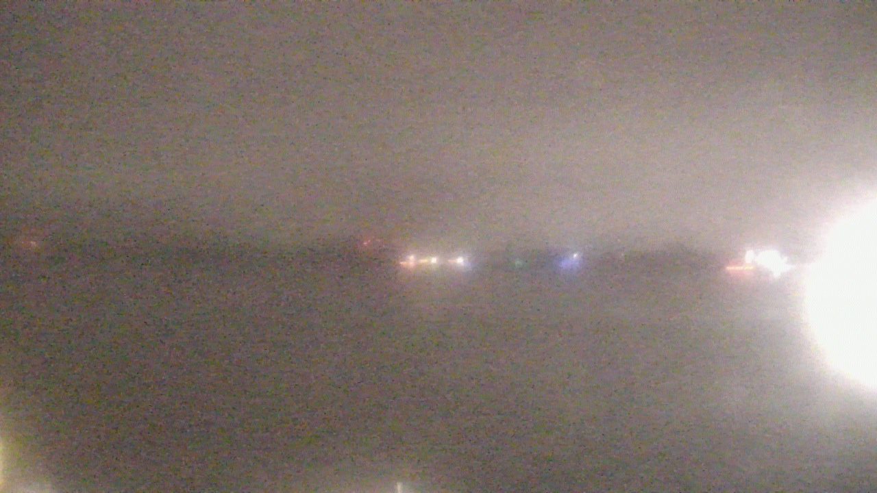 Thumbnail for current weather camera view from SBPG Port Ship Service Arabi in Arabi, Louisiana