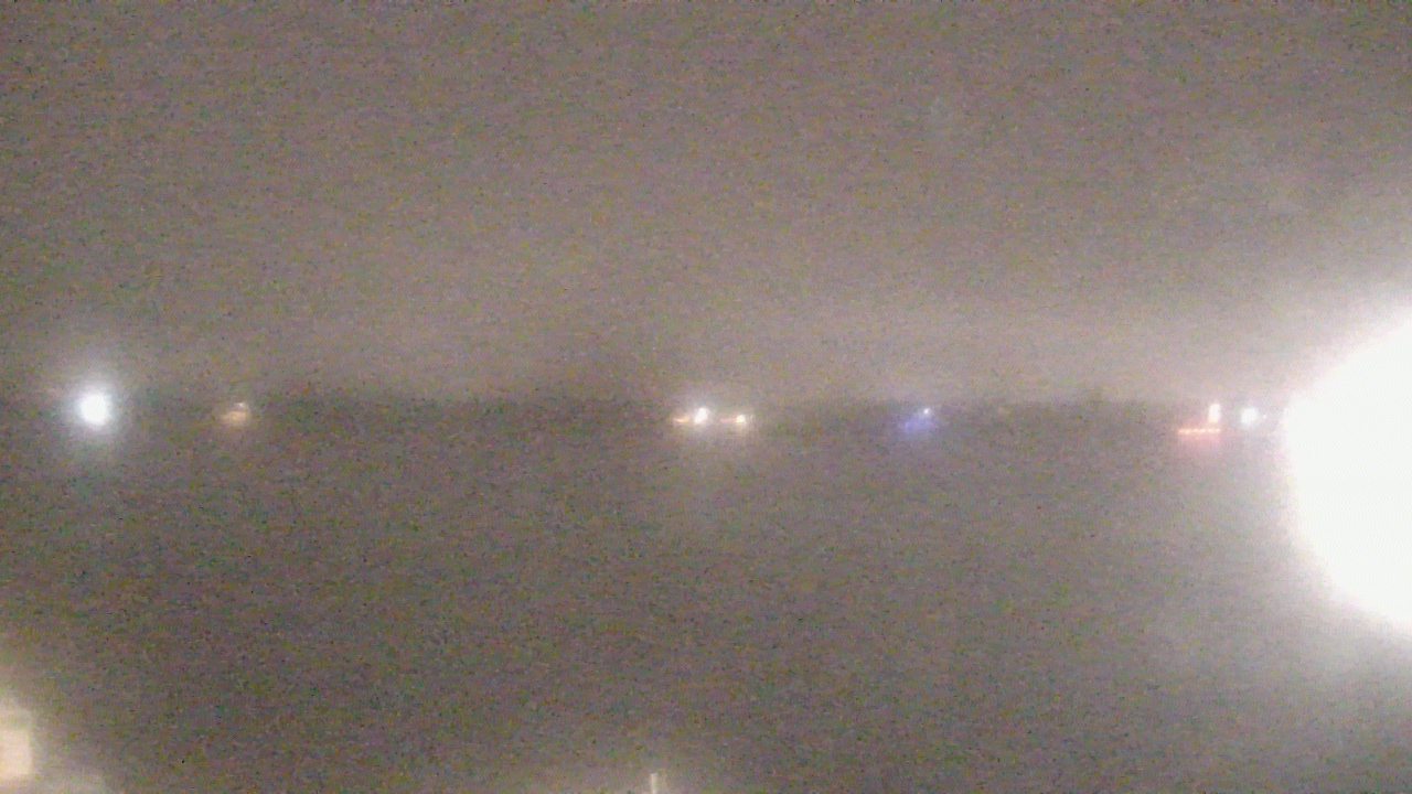 Thumbnail for current weather camera view from SBPG Port Ship Service Arabi in Arabi, Louisiana