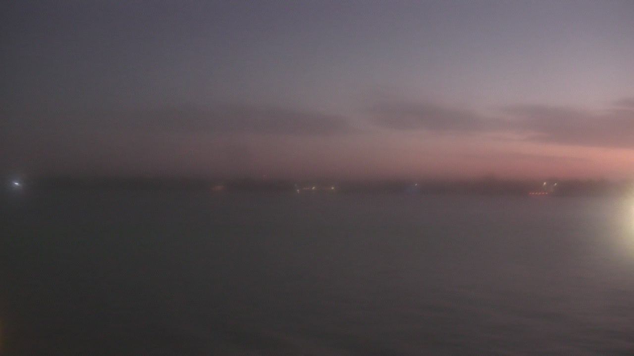 Thumbnail for current weather camera view from SBPG Port Ship Service Arabi in Arabi, Louisiana