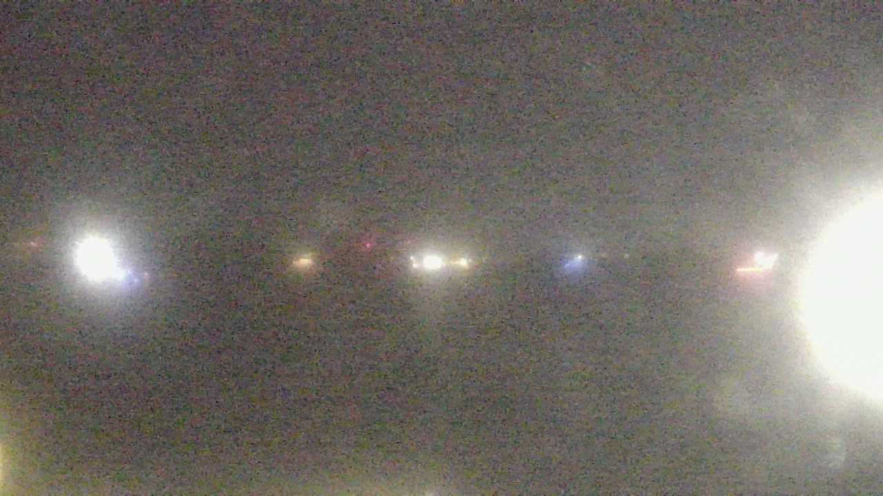 Thumbnail for current weather camera view from SBPG Port Ship Service Arabi in Arabi, Louisiana