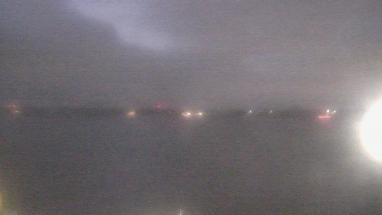 Thumbnail for current weather camera view from SBPG Port Ship Service Arabi in Arabi, Louisiana