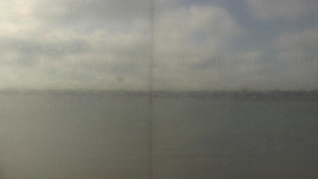 Thumbnail for current weather camera view from SBPG Port Ship Service Arabi in Arabi, Louisiana