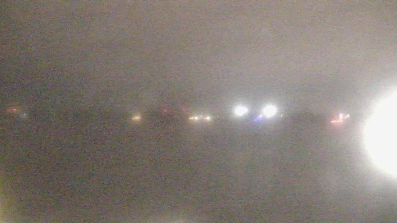 Thumbnail for current weather camera view from SBPG Port Ship Service Arabi in Arabi, Louisiana