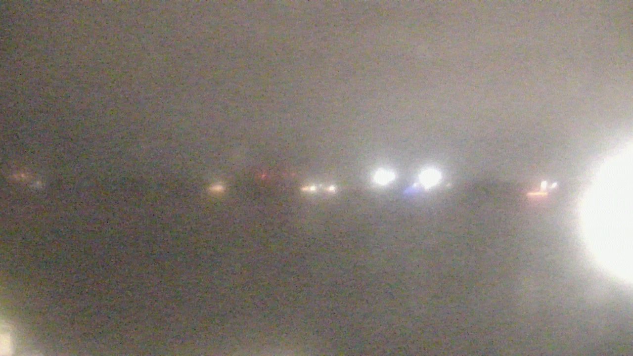 Thumbnail for current weather camera view from SBPG Port Ship Service Arabi in Arabi, Louisiana